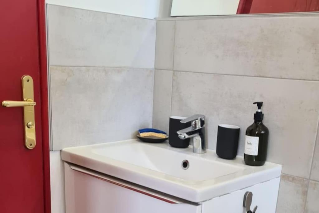 Le Zen - Appartement Avec Terrasse فيرتو المظهر الخارجي الصورة
